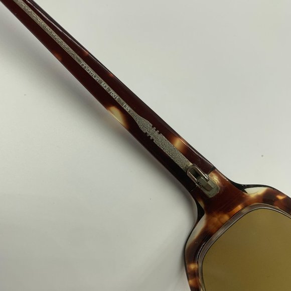 Matsuri Tortoise Oval Sunglasses Frames - Picture 7 of 7